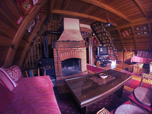 Ethno Cottage "Biljana" in Dobroselica