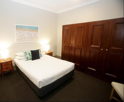 Hotel Bondi - main image