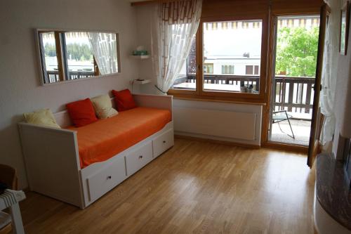 Résidence Les Mandarins D (Residence Les Mandarins D) in ร็องดอญ