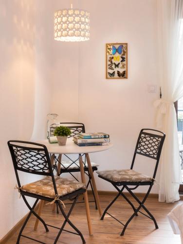 Delightful Studio Sara in Virpazar