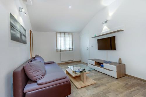 Apartment with Balcony image 8
