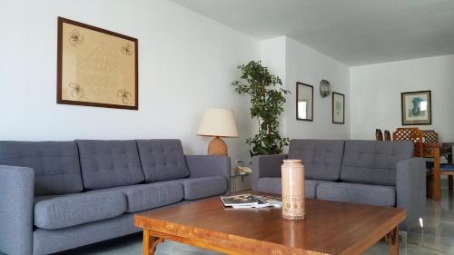 Benabola Hotel & Suites Room Type - One-Bedroom Apartment (2 Adults)
