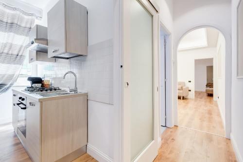 Vaticano Private Apartment - image 8