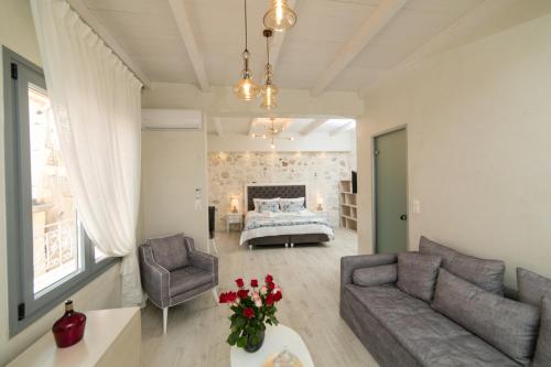 Jacuzzi Suite In The Heart Of OldTown