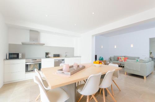 Na Valenta Na Valenta