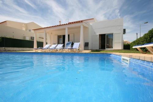 Villa 300m from Beach - By Algarkasa