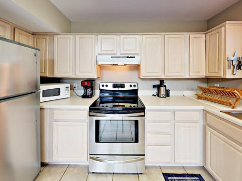 6917 Palmetto Dr Home - image 8