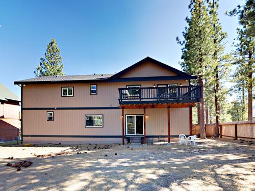 913 Lake Tahoe Blvd Home - image 7