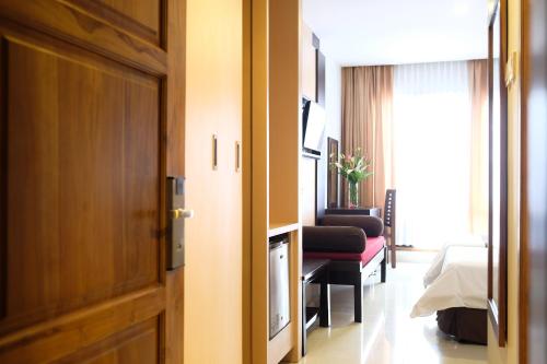 The Grand Hill Resort-Hotel – Bogor, PA
