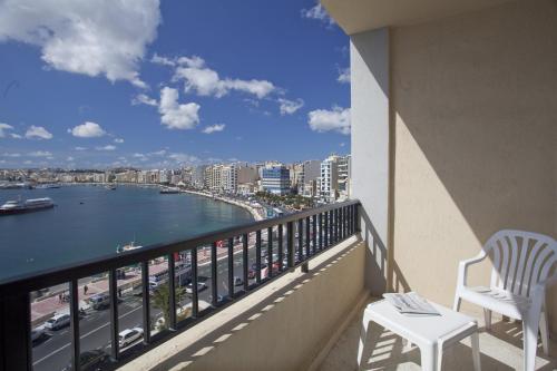 Sliema Marina Hotel Room Type - Superior Twin Room with Sea View