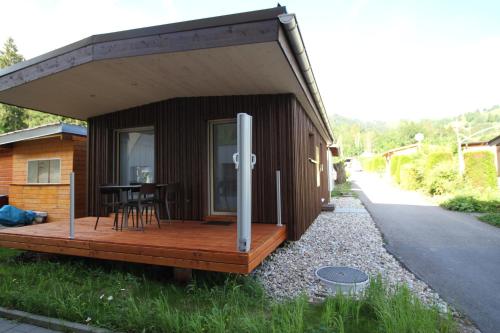 Зовнішній вигляд готелю, Chalet Nr. 50 in Флулі