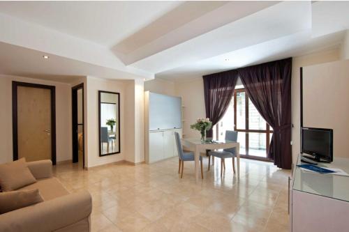 Best Western Suites & Residence Hotel - image 14