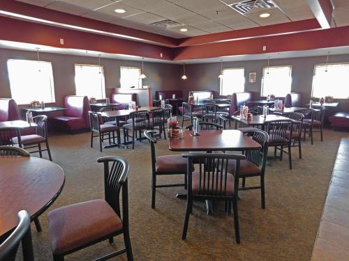 Ресторан, Days Inn by Wyndham Fargo/Casselton in Касселтон (Северная Дакота)