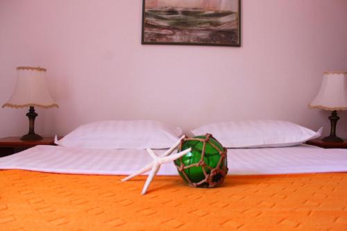 Monten Room Type - Comfort Two-Bedroom Apartment with Sea View