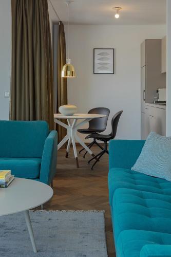 DD Suites Serviced Apartments - image 4