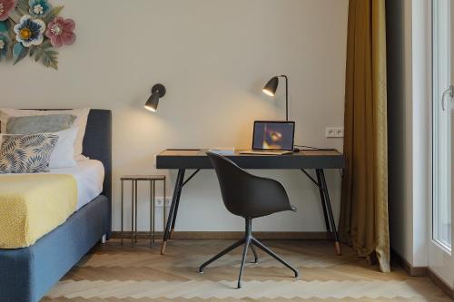 DD Suites Serviced Apartments - image 2