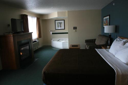 Premier King Suite - Non-Smoking