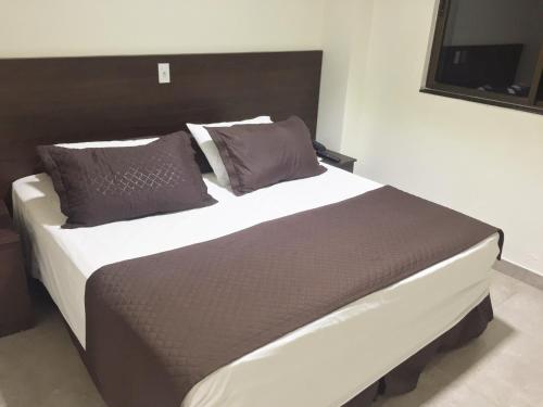 Master Gold Hotel Express