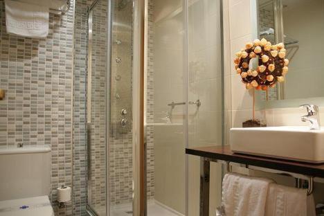 Hostal Carlos III