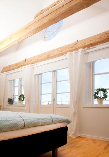 14681864 Annas Hotell