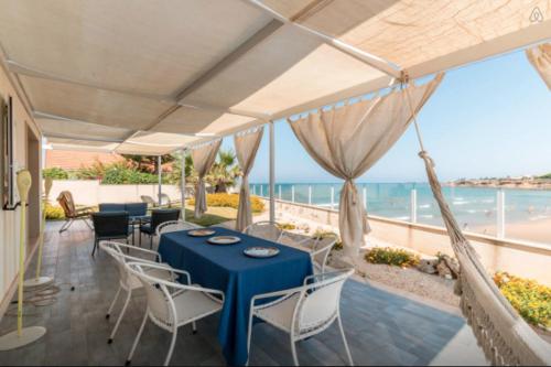 Beach House Torre di Mezzo gîte à louer Punta Bracetto