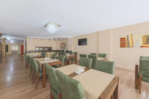 Hostapark Hotel - 연회장