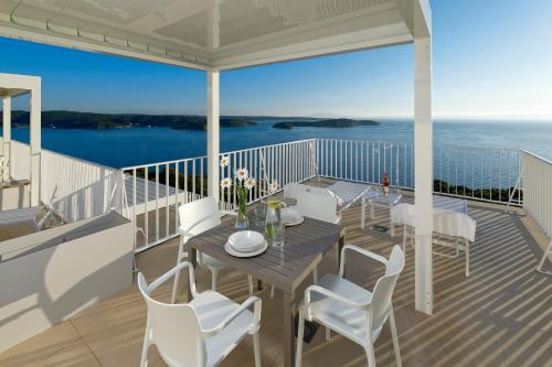 Erkély/terasz, Zlatni Zalaz,Apartments,Supetarska Draga in Lopar