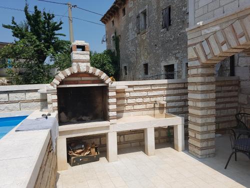Stone House Istria HRIS 1