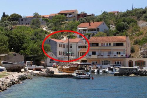  Apartments by the sea Sali, Dugi otok - 898 in Sali
