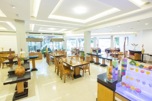 Gumilang Regency Hotel