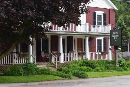 Black Lantern Inn - Accommodation - Montgomery Center