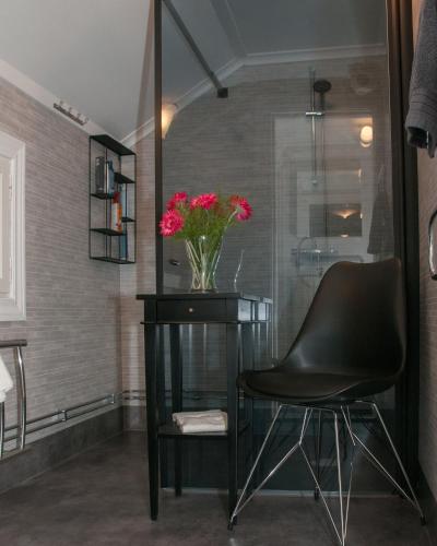 Ekeby i Bro - image 3