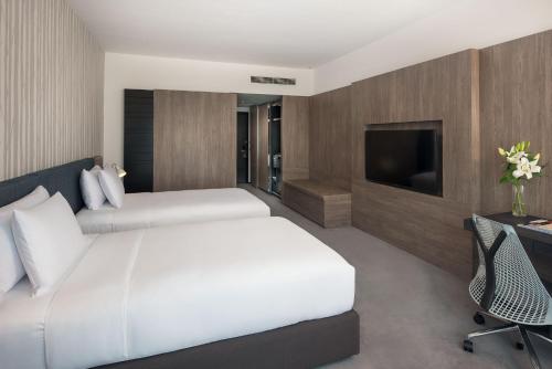 G Hotel