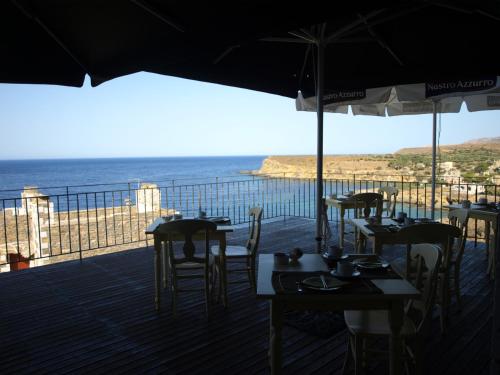 Porto Mani Suites Ξενοδοχείο