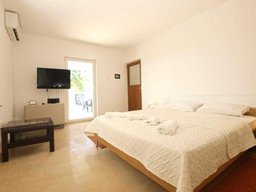 Apartment 1215 - image 14