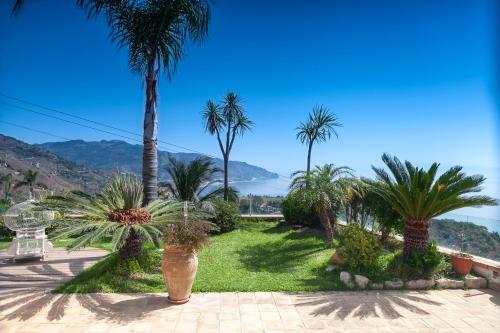 Villa Zagara Garden - image 8