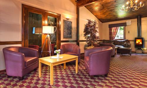 酒吧/高級酒吧, Macdonald Lochanhully Resort in 卡布里奇
