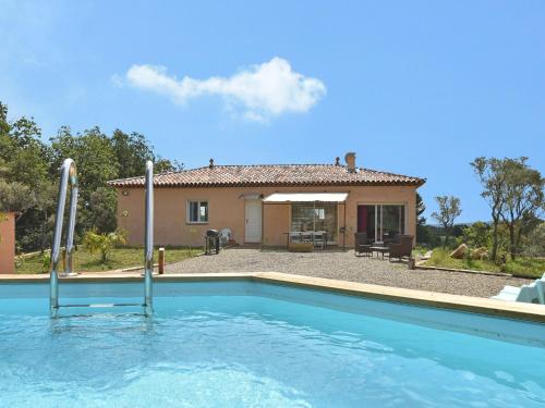 Sensational holiday home with pool - Accommodation - Montmeyan