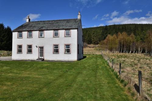 Exterior view, Knocklea in Alness