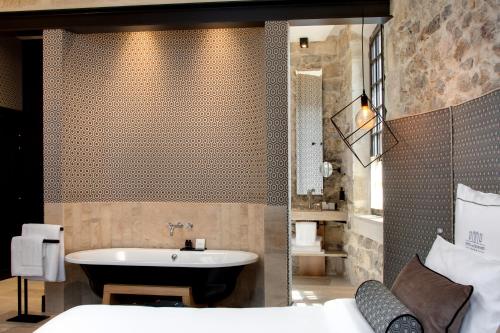 Boutique Hôtel des Remparts & Spa - image 12