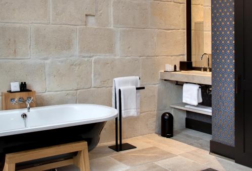 Boutique Hôtel des Remparts & Spa - image 3