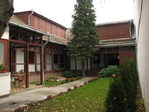 Hotel Fama, Hódmezővásárhely bei Szeged