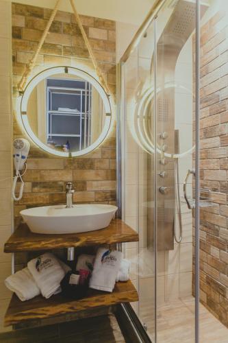 Hotel Papagalos - image 13