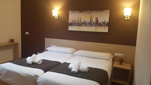 Hostal Barcelona Travel - image 9