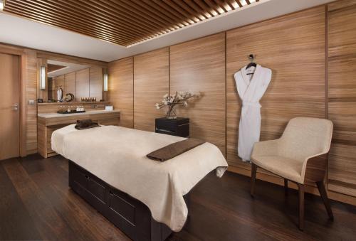Hôtel Barrière Les Neiges Courchevel - image 10