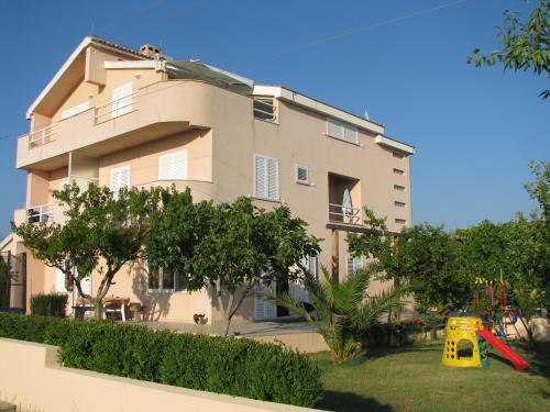  Vila Biserka, Unterkunft in Ljubač