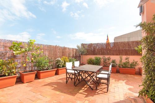Private terrace at Sagrada Familia - image 5