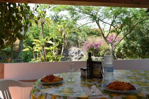  Eolo’s House, Pension in Vulcano