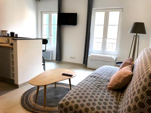 Bandol - le studio d'Antoine - image 11