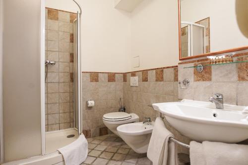 Triple Room image 1